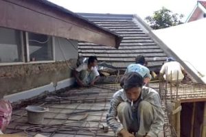 Tantangan dan Pertimbangan Biaya Jasa Tukang Harian di Area Banyuwangi